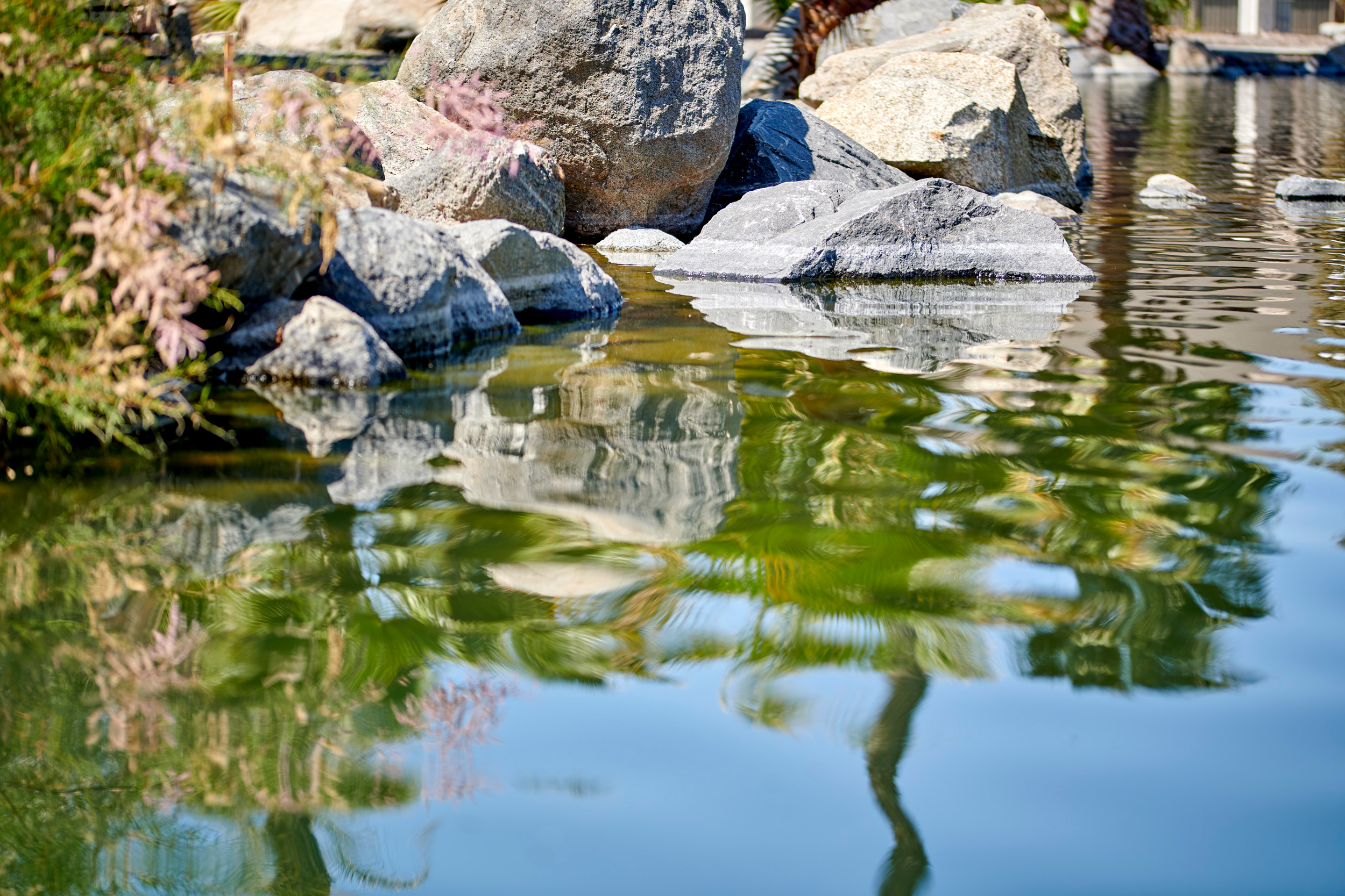 Hot spring water zoomed in