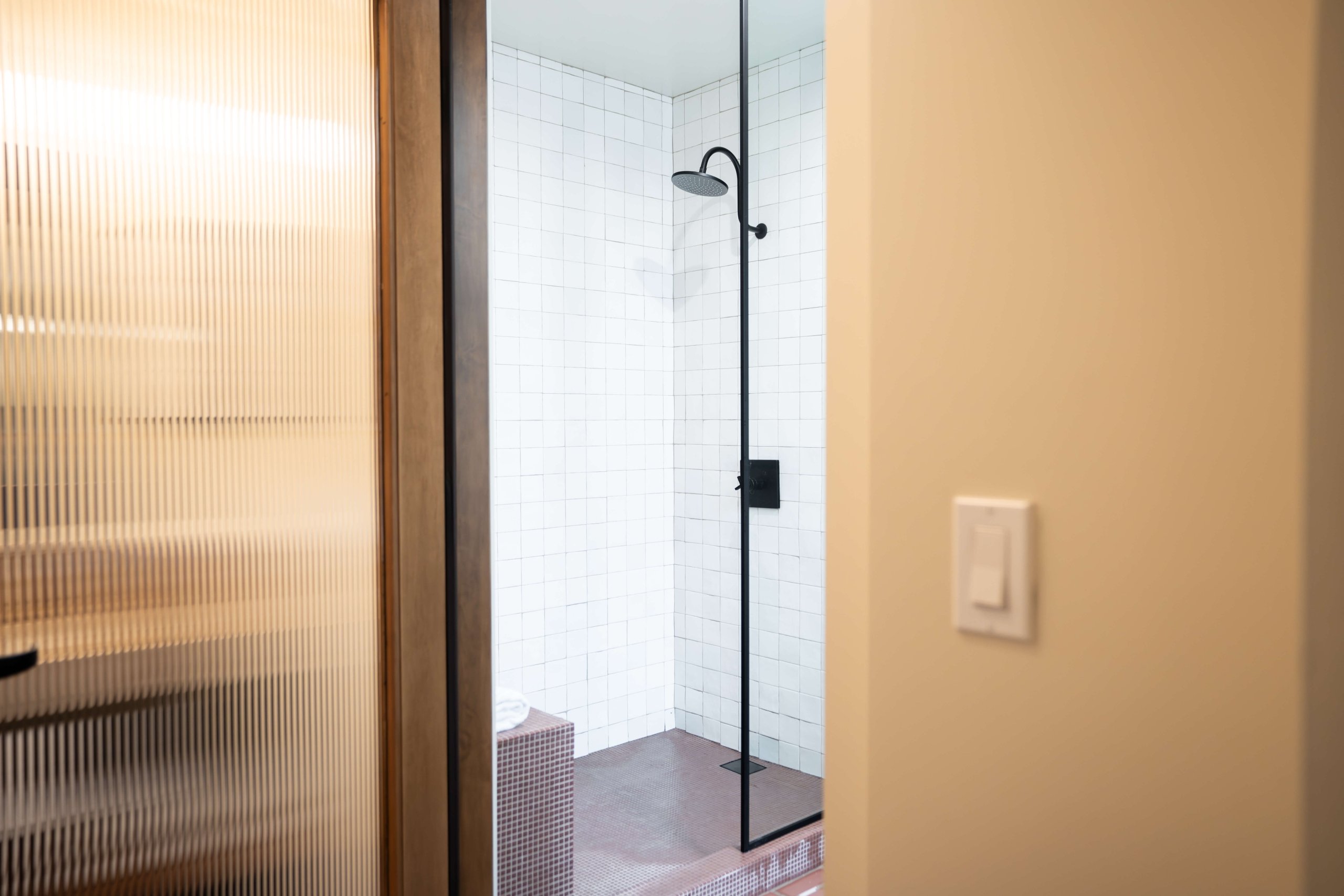 Stone lodge two queen room shower